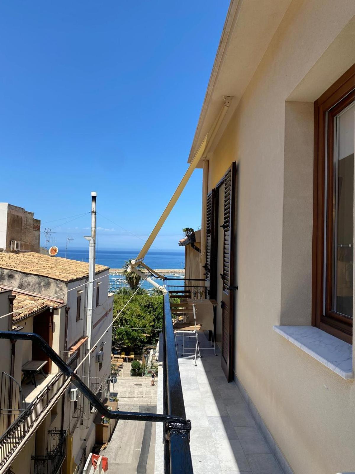 Residence Le Rose Castellammare del Golfo Eksteriør billede