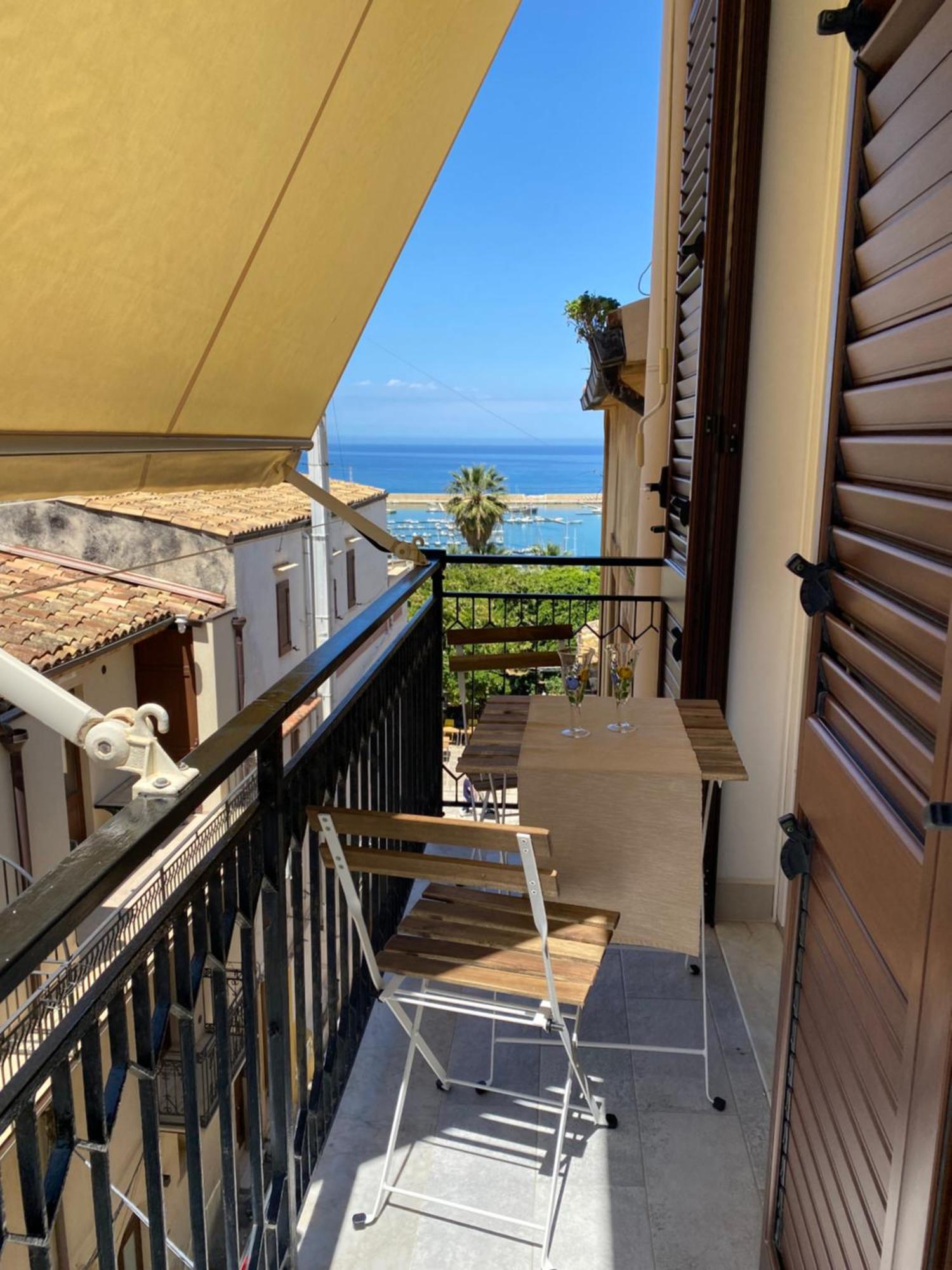 Residence Le Rose Castellammare del Golfo Eksteriør billede